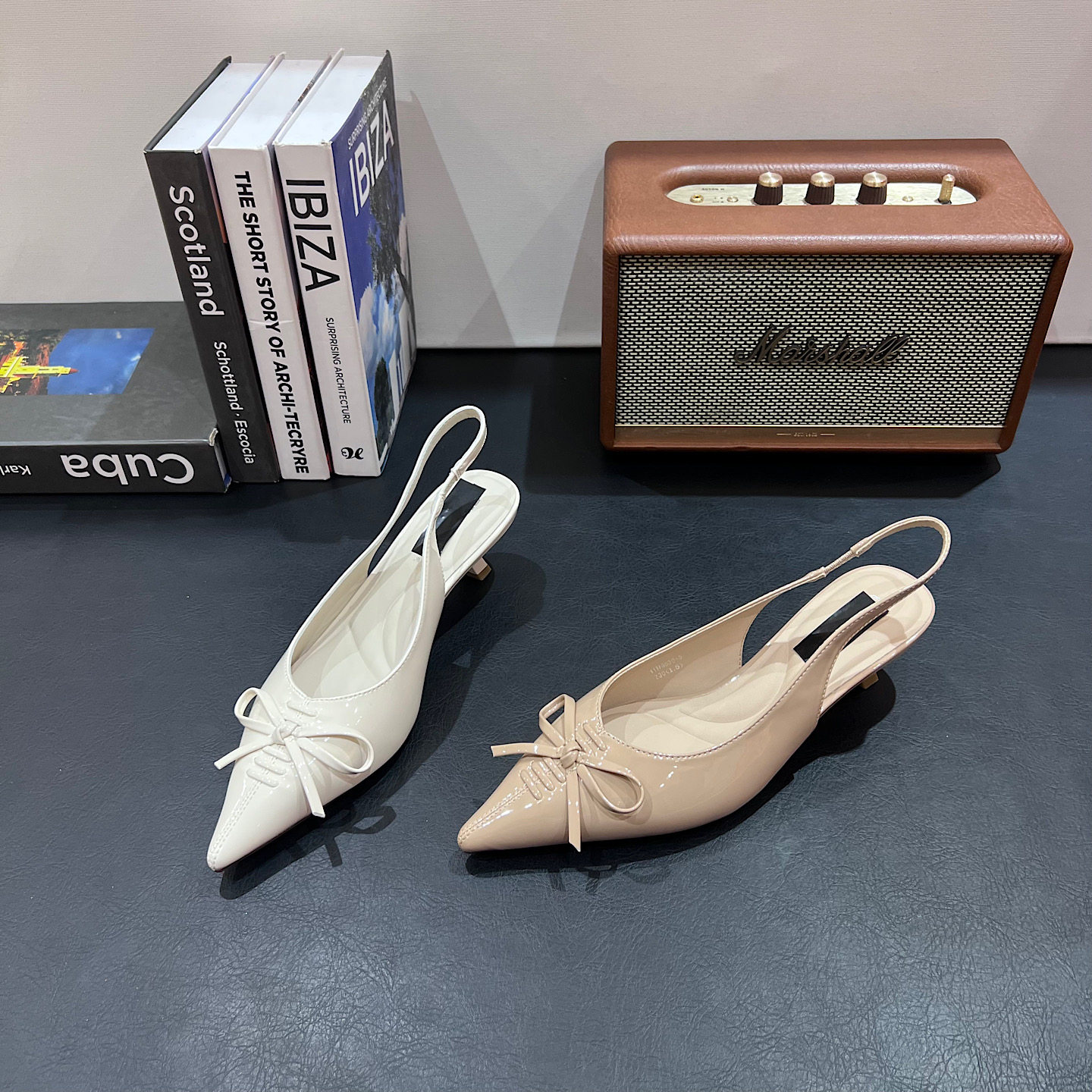 2026年新款春夏后空高跟女鞋时尚气质尖头浅口单鞋女低跟细跟鞋子