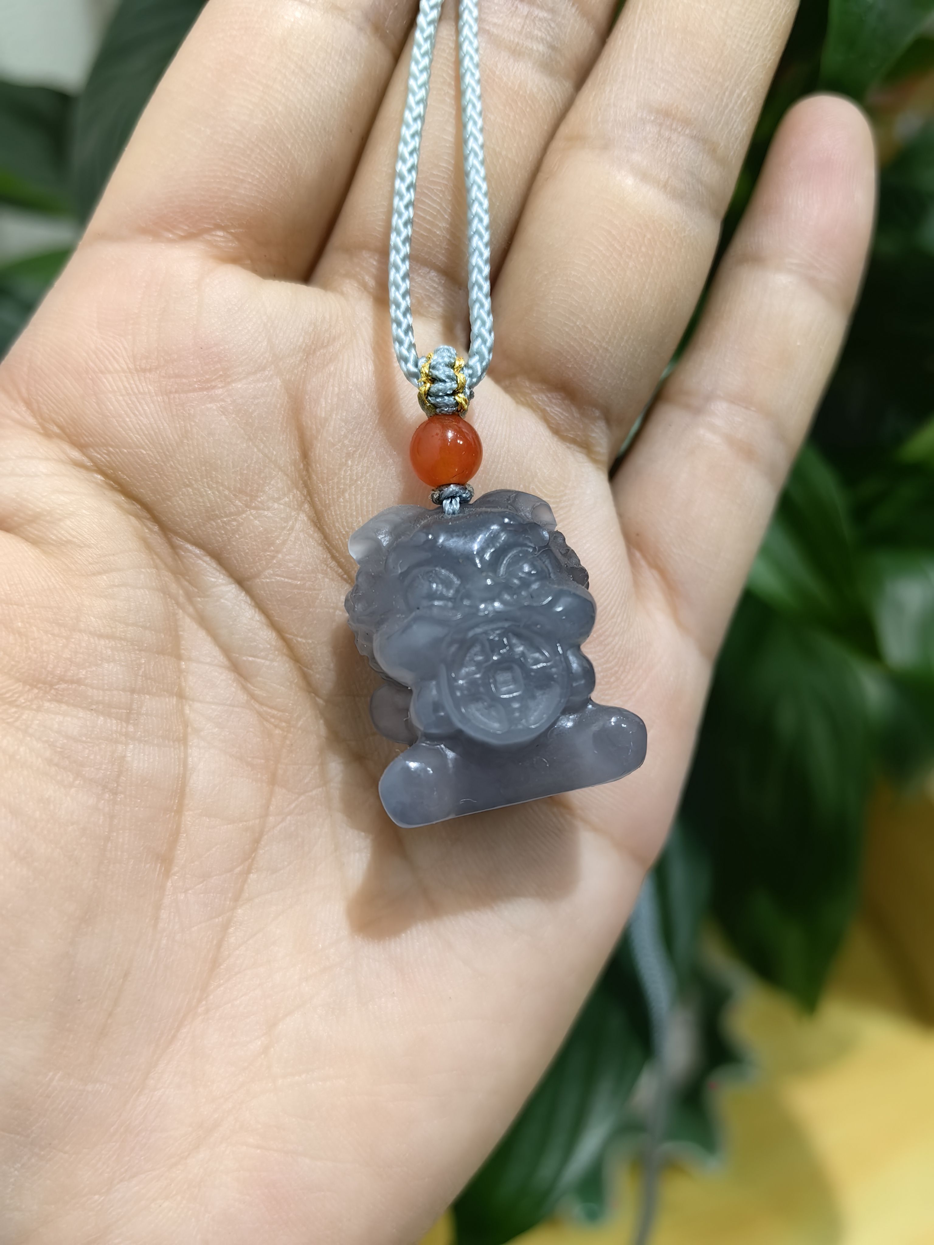 和田玉吊坠吞金兽项链