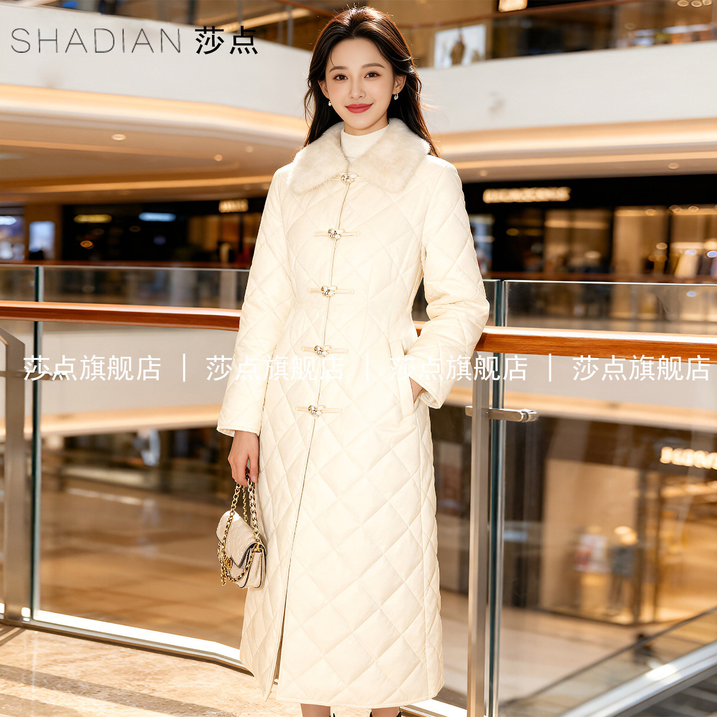 毛领米白色长款棉衣新中式