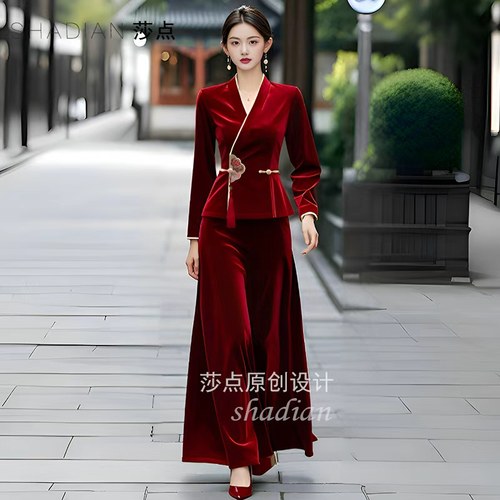 莎点酒红色金丝绒套装裙两件套