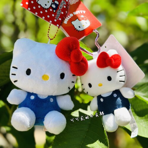 日本三丽鸥hellokitty包挂件正品