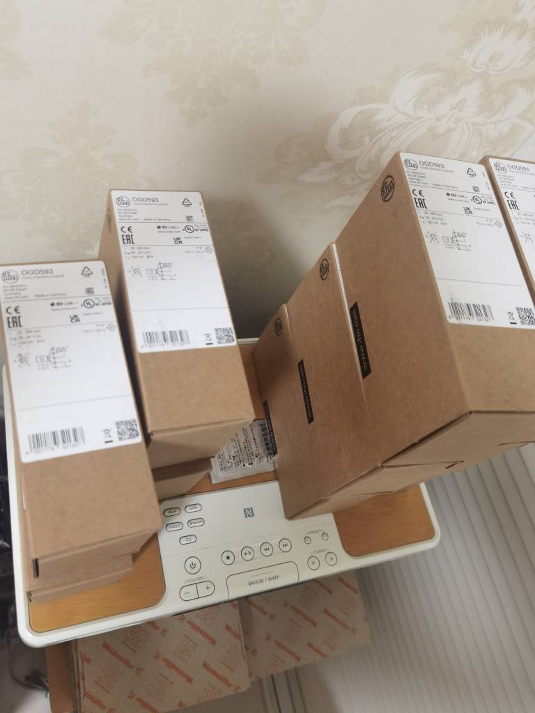 包邮【一口价】全新IFM OGD593传感器现货价10台