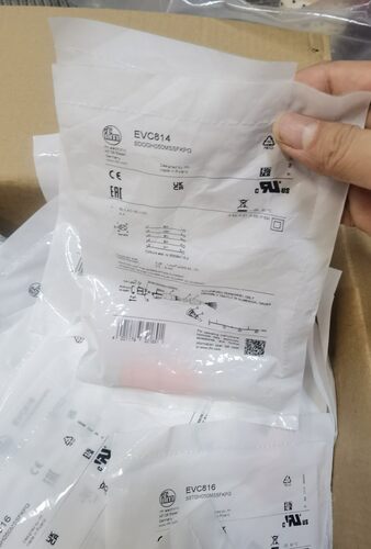 全新—原装IFM EVC814 EVC816传感器插头现货