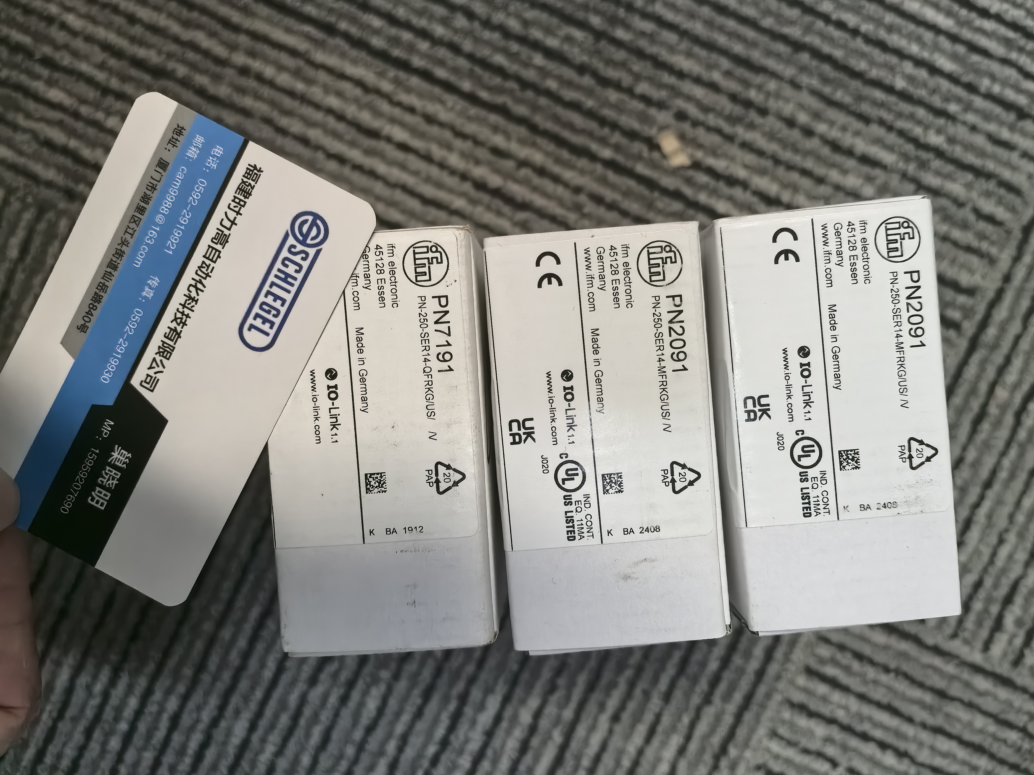 假一罚十 IFM  PN2091 PN2090 PN2099  PN2098 PN2096压力传感器