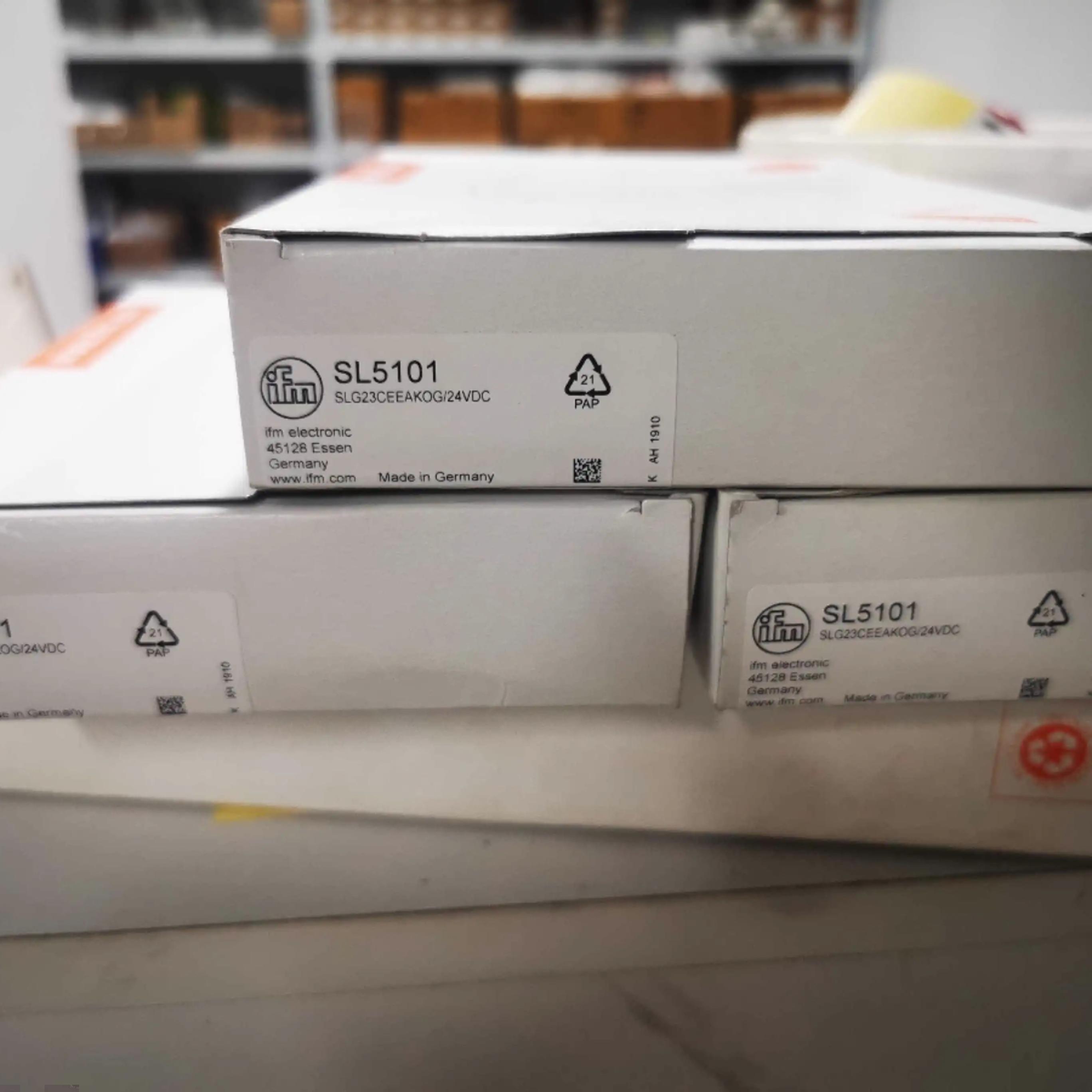 假一罚十 IFM  SL5101 SL0101  空气流量监控器