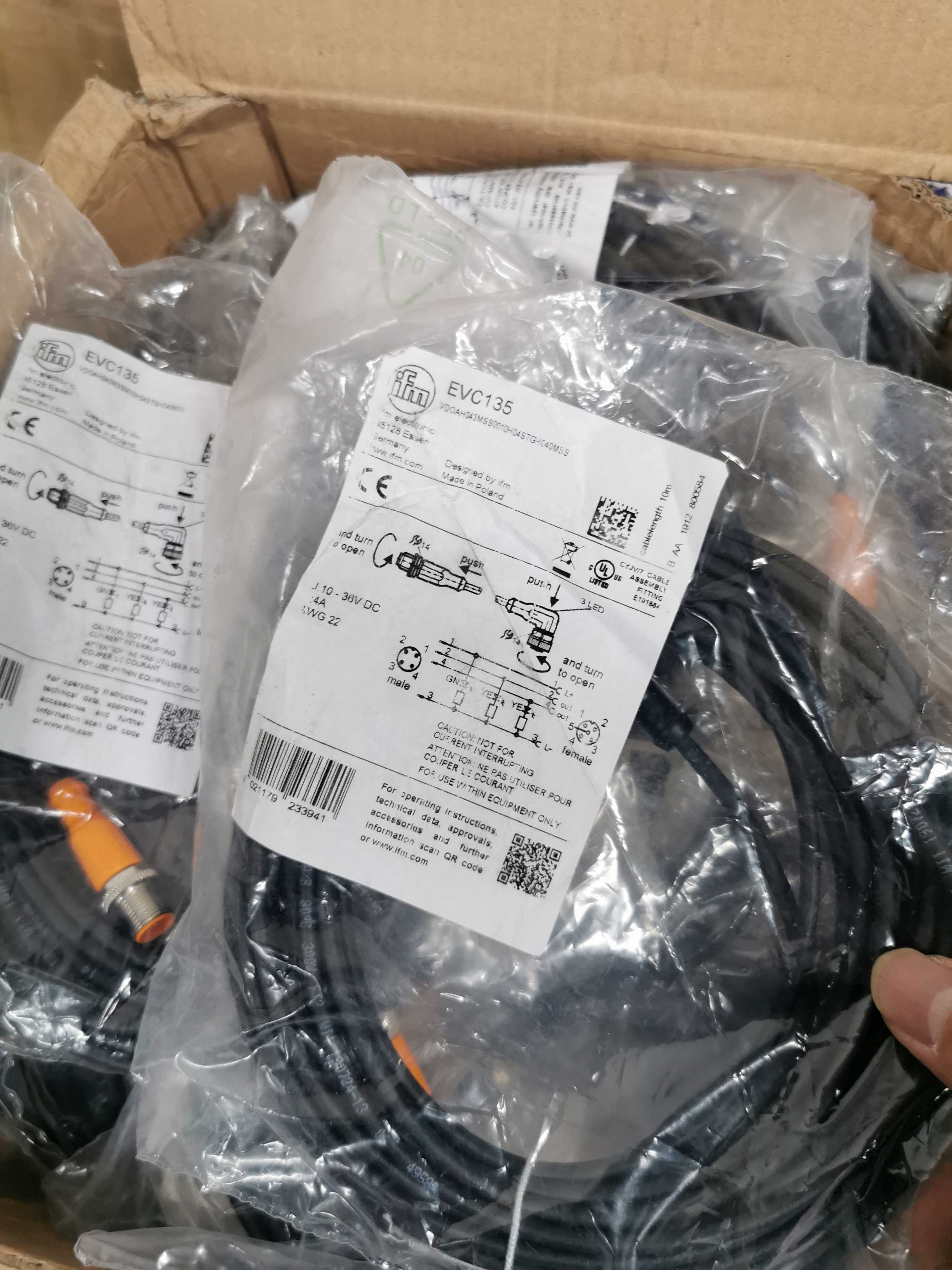 包邮【假一罚十十】IFM EVC135 10M 连接线现货原装