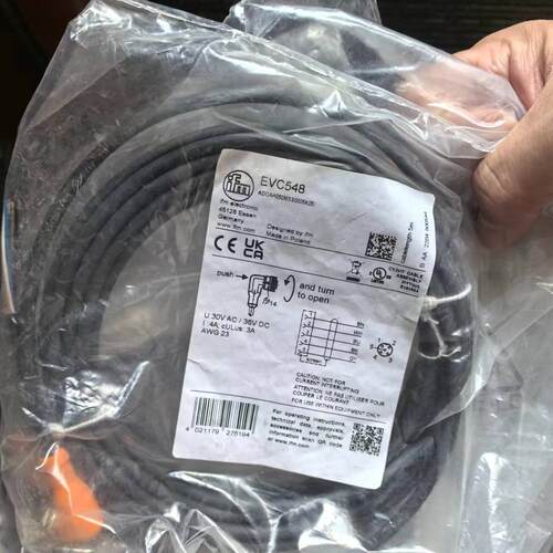 假一罚十 IFM  EVC548   EVC549  EVC008   EVT065 连接电缆 现货
