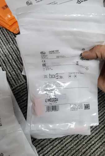 包邮【原装实拍】IFM OGE100 OGS100传感器现货