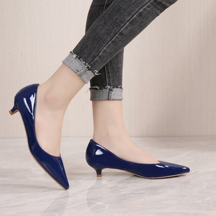 蓝色漆皮高跟鞋女不累脚细跟尖头矮跟3厘米通勤鞋裸色气质小跟鞋