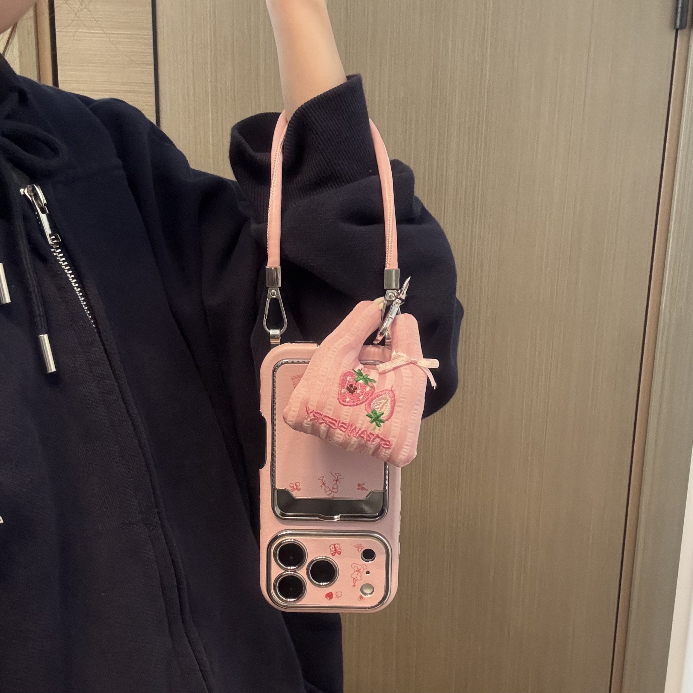 可爱粉色卡包番茄购物袋链条适用苹果14Promax手机壳16女16pro苹果17promax韩15苹果17,3C数码配件,手机保护套/壳,淘宝优惠券,粉丝福利购,淘宝优惠卷