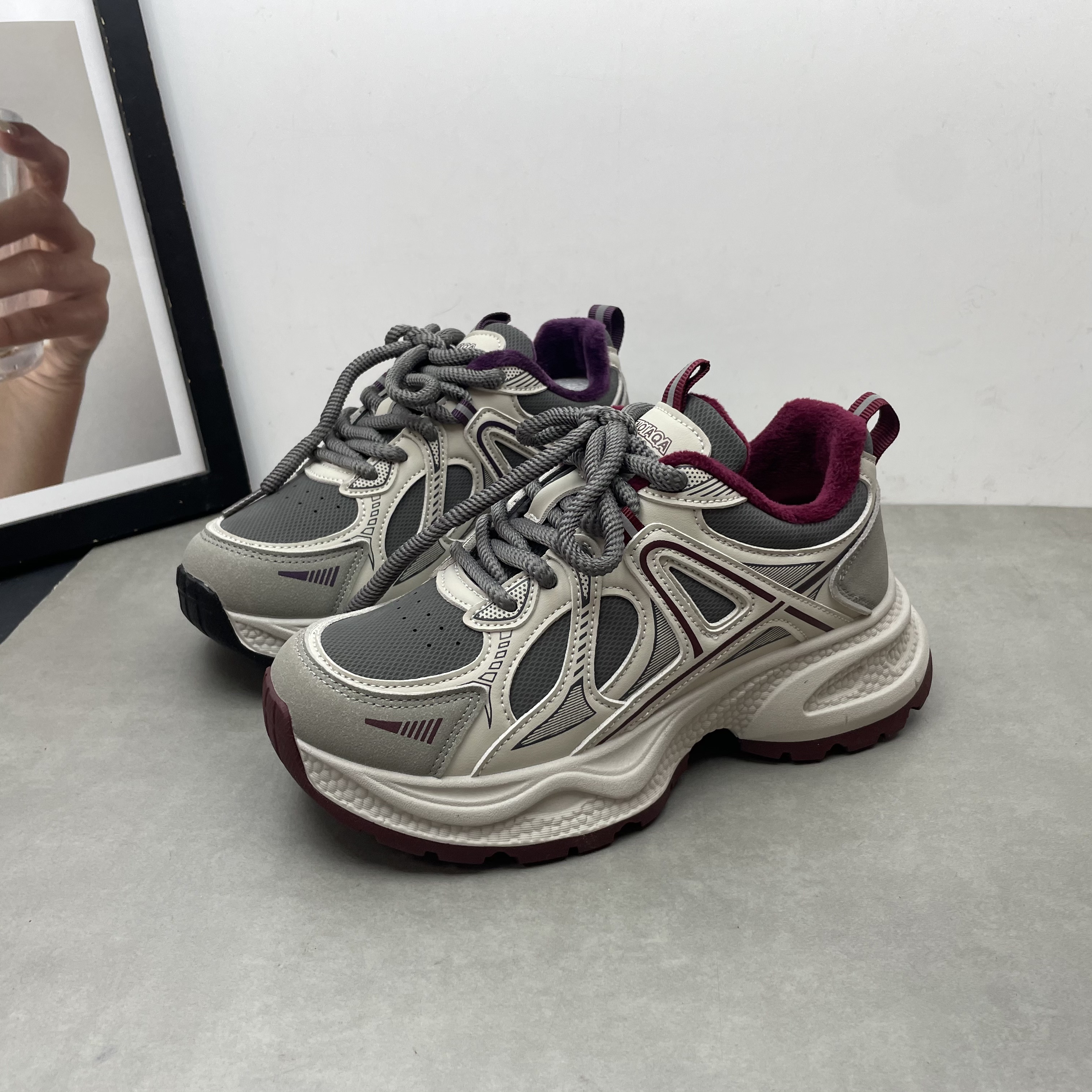 2025秋冬新款女鞋圆头深口系带松糕厚底加绒保暖老爹鞋运动女棉鞋