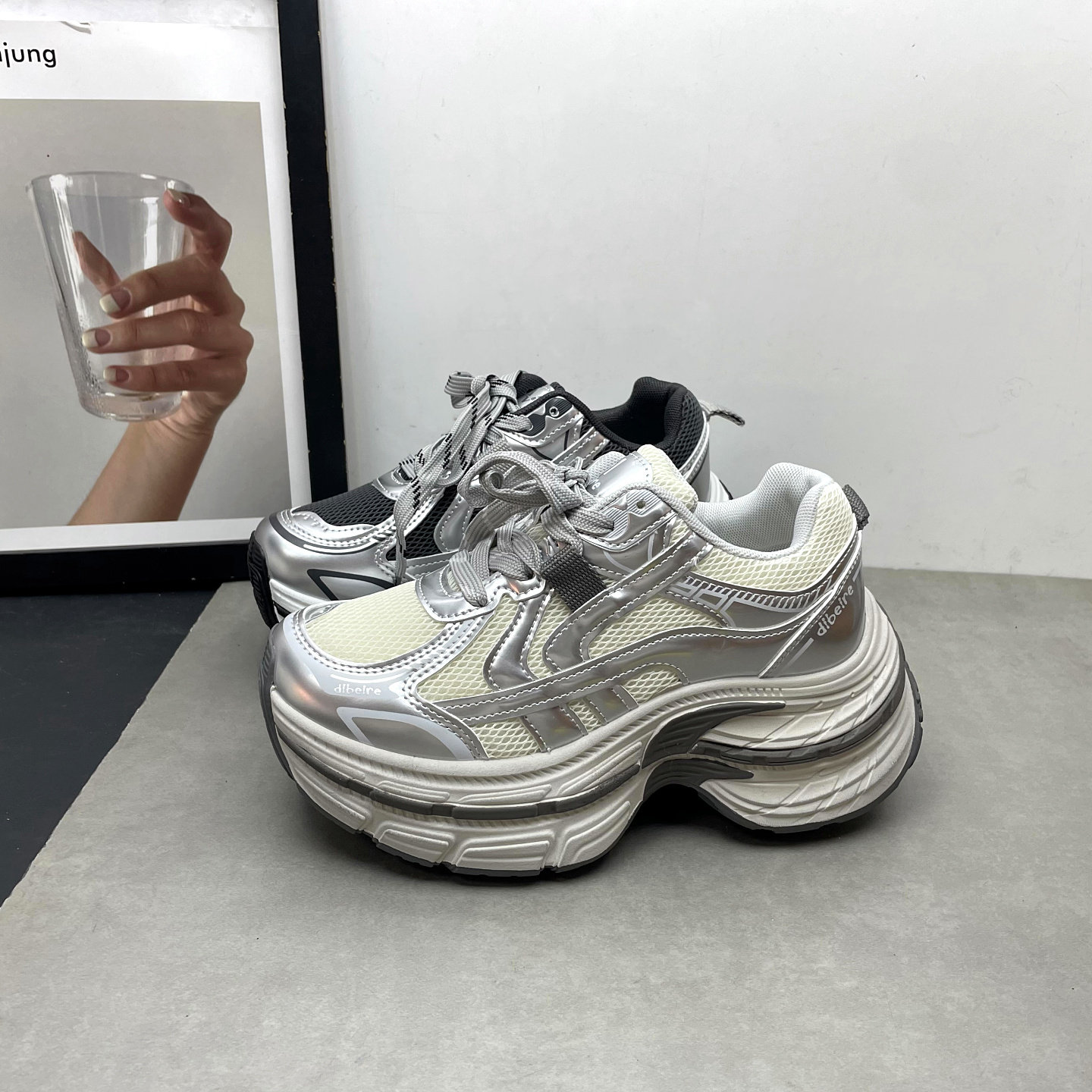 2026春季新款老爹鞋圆头深口系带复古做旧松糕厚底网面透气女单鞋,女鞋,老爹鞋,淘宝优惠券,粉丝福利购,淘宝优惠卷