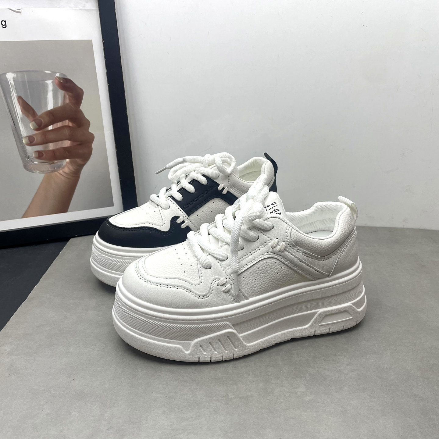 2026春季新款小白鞋圆头深口系带增高厚底撞色韩版休闲板鞋女单鞋,女鞋,深口单鞋,淘宝优惠券,粉丝福利购,淘宝优惠卷