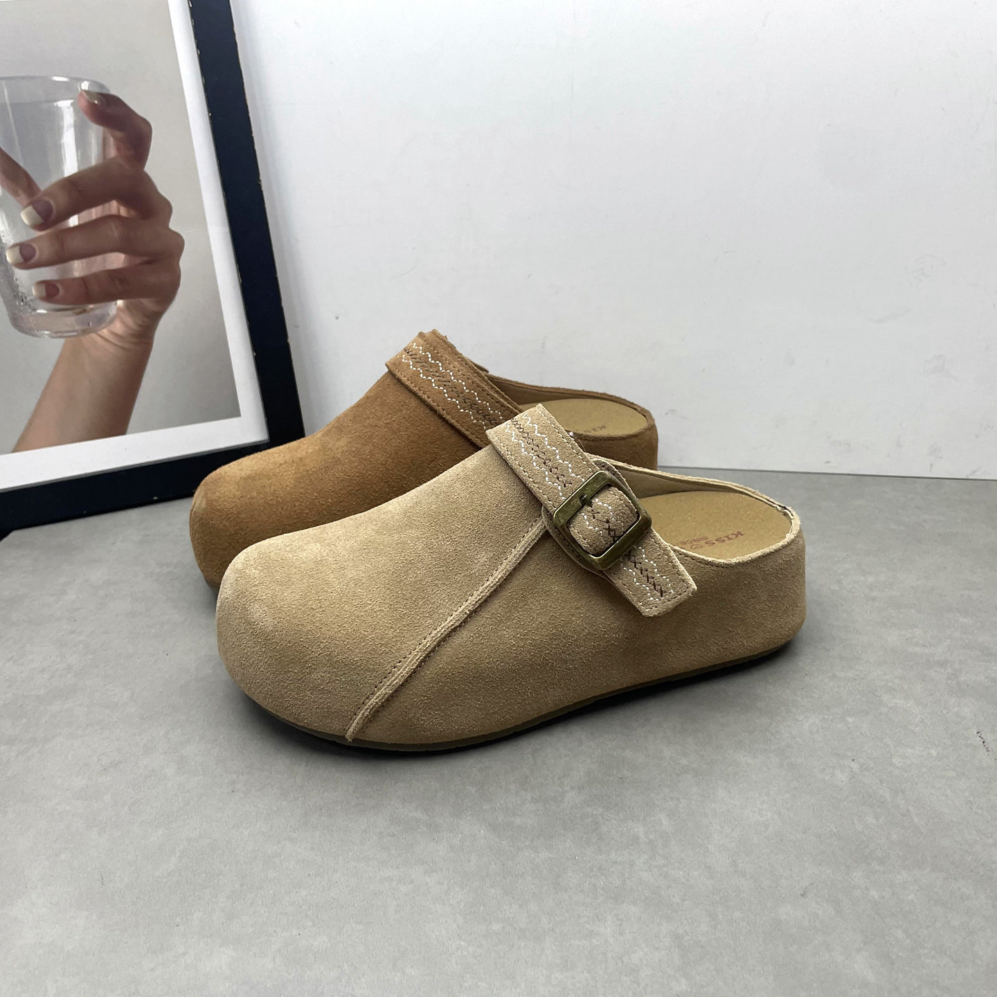 真皮外穿黄色勃肯鞋女2025新款秋季厚底内增高流行爆款包头半拖鞋