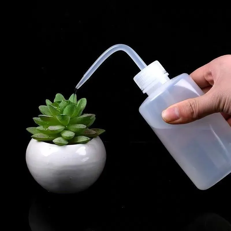 尖嘴弯嘴挤压壶工具家用浇花小喷壶养花室内植物多肉浇水壶长嘴壶