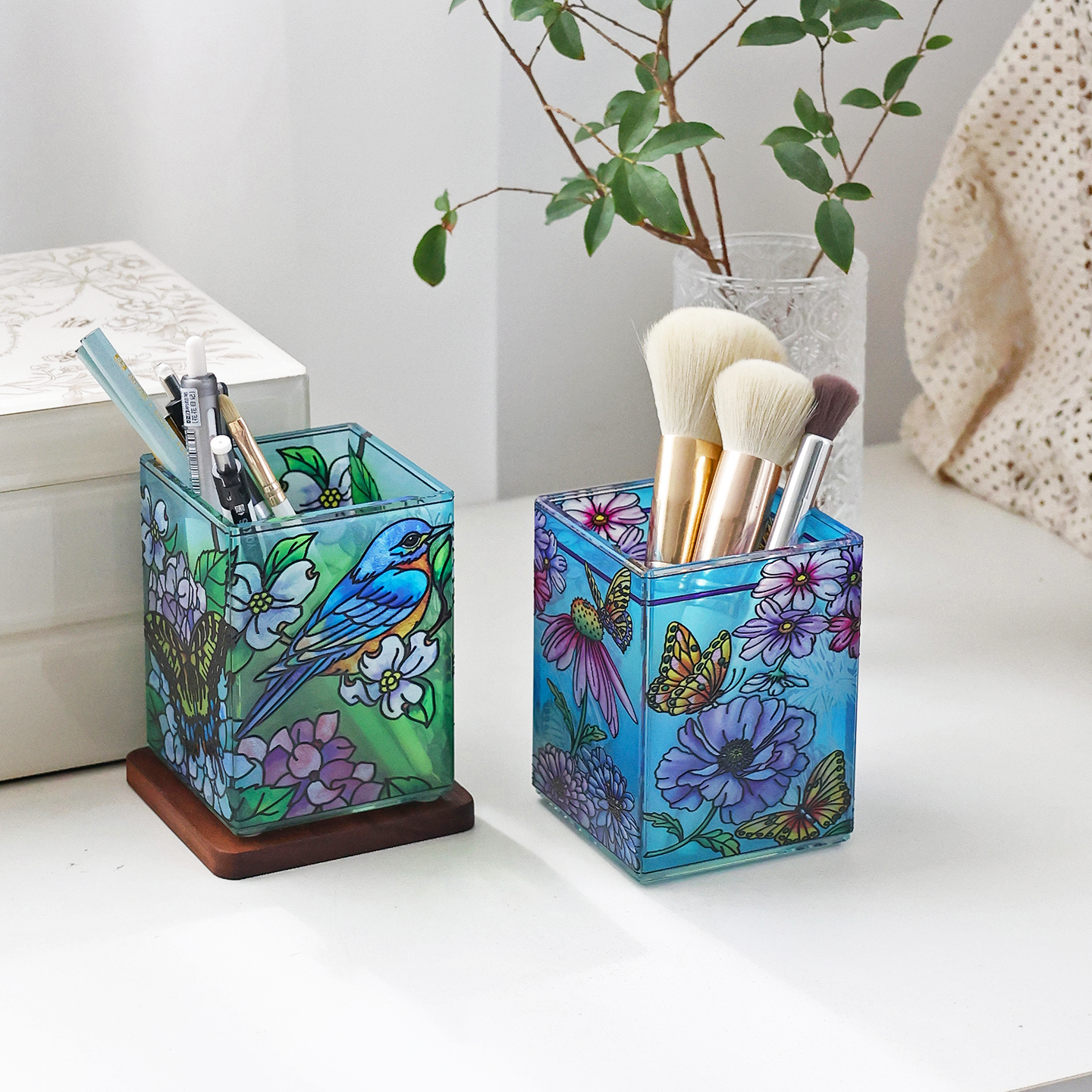 彩绘玻璃浪漫复古中式装饰摆件