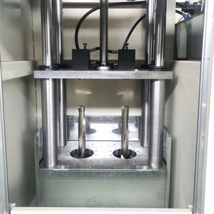 倒立钻暴力钻U钻立式钻床加工中心设备数控钻床厂家现货立式钻床