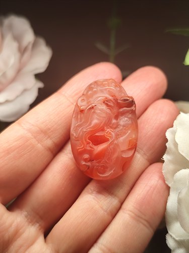 天然川料满朱砂点俏色南红满肉巧雕财神火焰吊坠颈饰