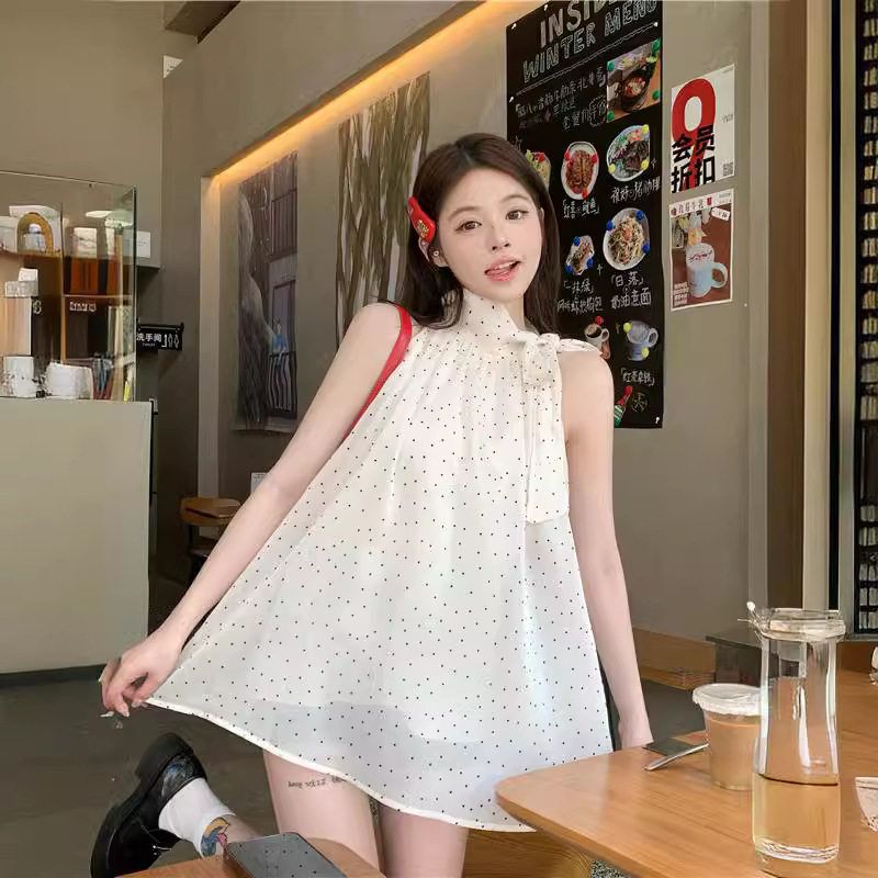 实拍纯欲风波点挂脖吊带夏季新款慵懒风百搭漏肩辣妹上衣女64216