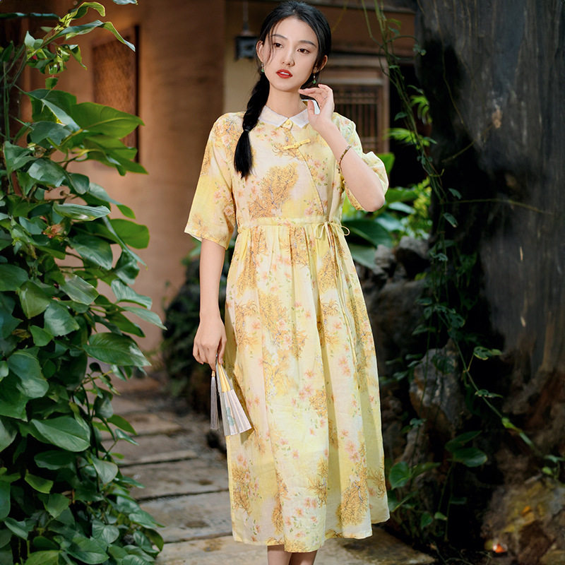 棉麻女装2025春夏新款翻领苎麻连衣裙新中式碎花复古裙子中国风