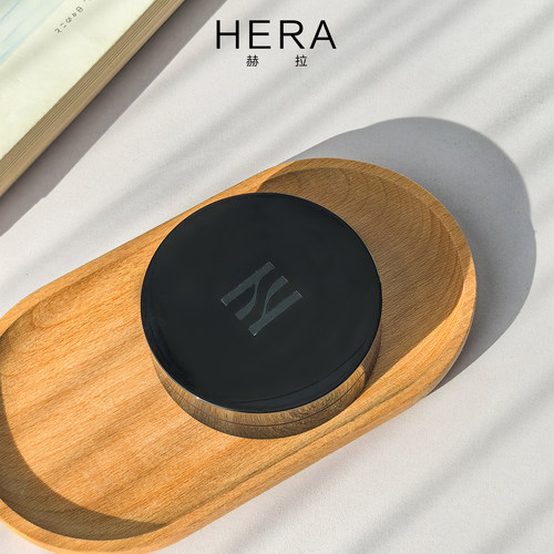 韩国hera赫拉赫妍黑金气垫粉底液