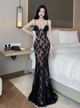 性感蕾丝鱼尾长裙镶钻吊带低胸透视礼服氛围感修身包臀晚宴连衣裙