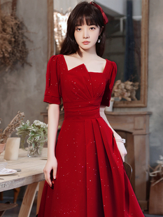 法式 小个子平时可穿 礼服裙2025气质红色方领新娘敬酒结婚回门便装