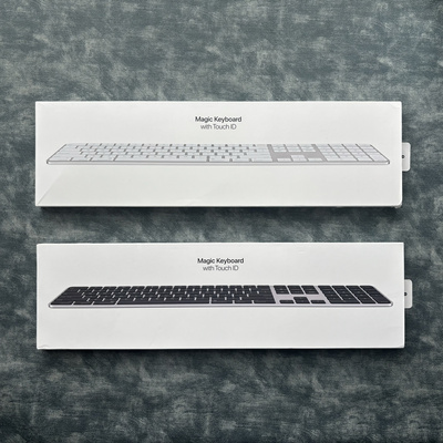 苹果带有触控 ID 和数字小键盘的妙控无线蓝牙键盘Magic Keyboard