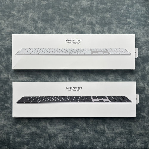 苹果带有触控 ID 和数字小键盘的妙控无线蓝牙键盘Magic Keyboard
