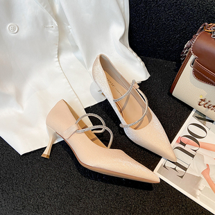 2026新款 配裙子气质婚鞋 女绝美一字带细跟尖头单鞋 水钻绸缎高跟鞋