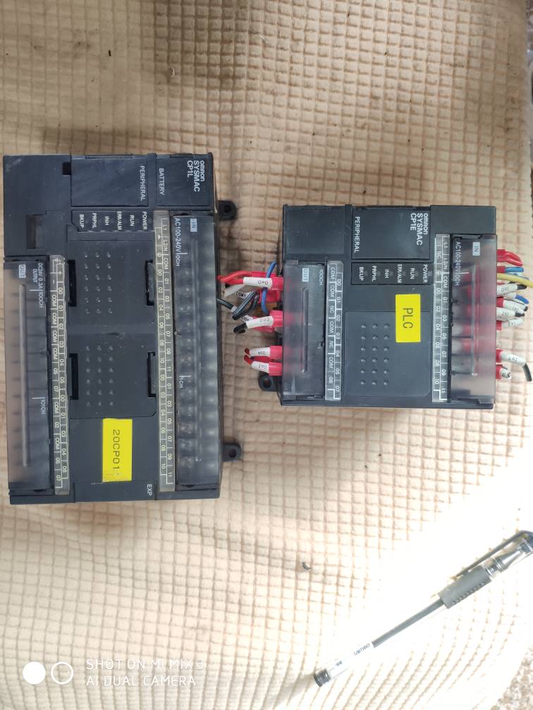 欧姆龙PLC CP1E-E20DR-A E60DR E40DR E30SDR E10DR E14DR E20SDR