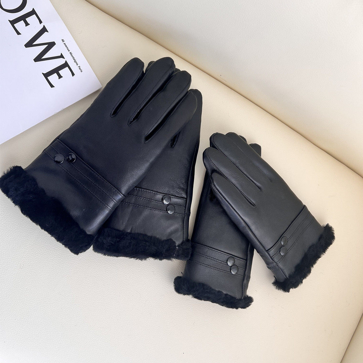 皮毛一体手套男女同款冬季双层加厚防风保暖真羊皮男骑车防水滑雪
