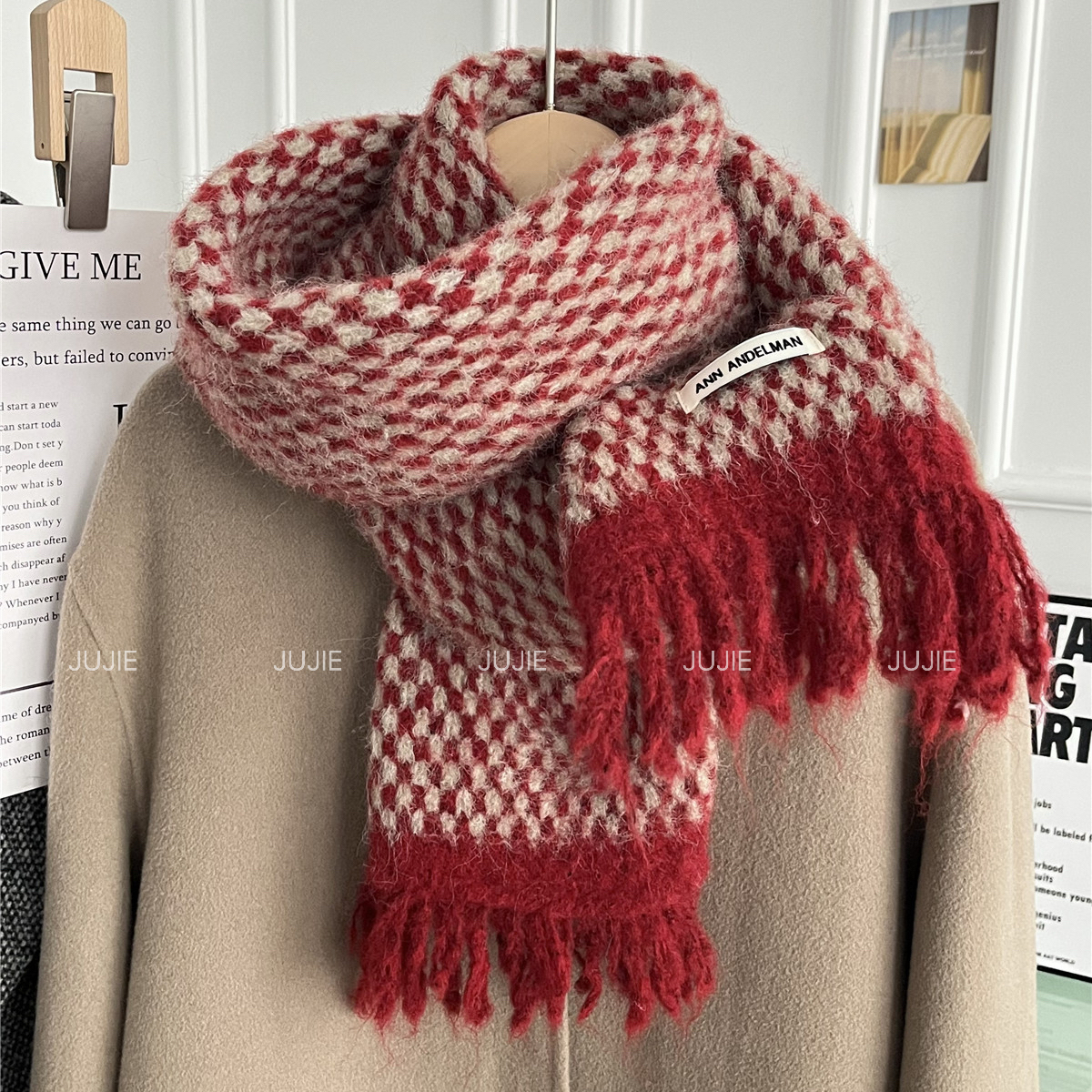红色经典款流苏围巾高级感针织围脖学生秋冬季保暖毛线时尚百搭女