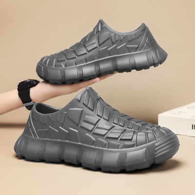 男鞋秋季防滑防水防油厨师劳保胶鞋厨房专用软底久站不累上班工作