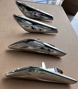适用于11 饰条侧标 18年宝马X3 X4叶子板饰条F25F26前翼子板电镀装