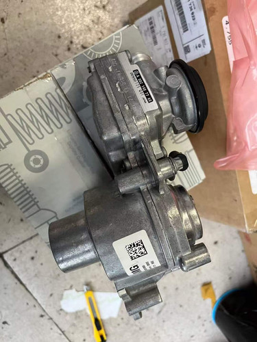 适用于奔驰W636W639M275W221W215奔驰S级176节温器组合阀废气阀