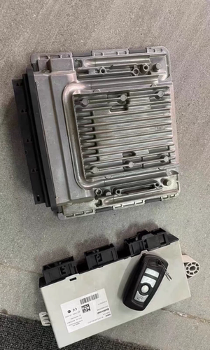 宝马740N54发动机电脑DME着车一套宝马530发动机电脑模块CAS电脑