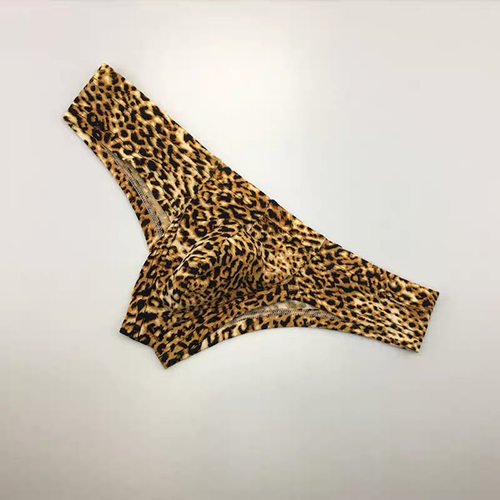男士三角内裤豹纹性感时尚潮男U凸低腰半包臀个性青年修身透气薄