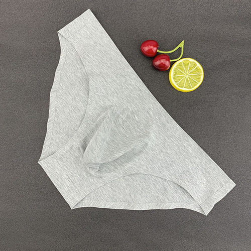 男士无痕三角内裤低腰时尚裤衩