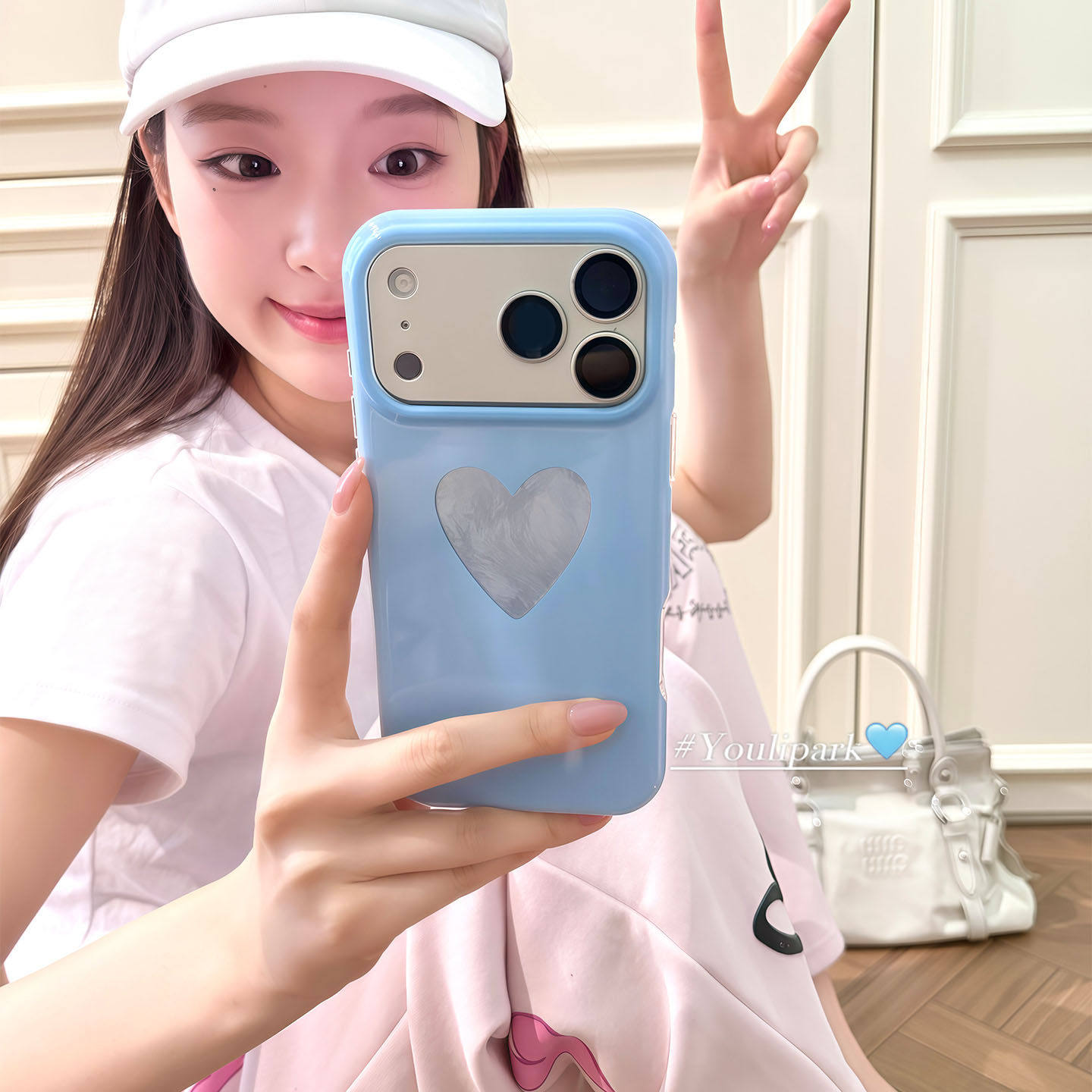 ins夏日清新淡蓝泡泡小鱼适用苹果17手机壳iphone16pr