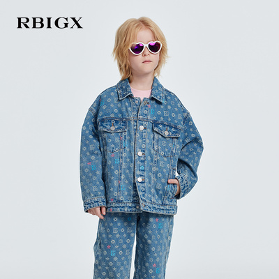 瑞比克字母印花设计牛仔外套