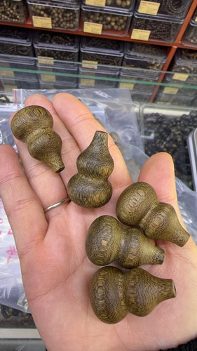 芽庄金丝黄棋楠沉香葫芦吊坠3.9＊2.2cm约6克九分沉男女挂件项坠