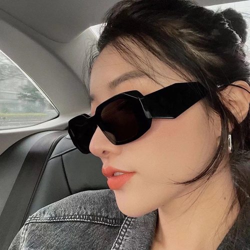 韩版复古墨镜女时尚防晒欧美方形嘻哈网红显瘦高级感潮牌太阳镜男