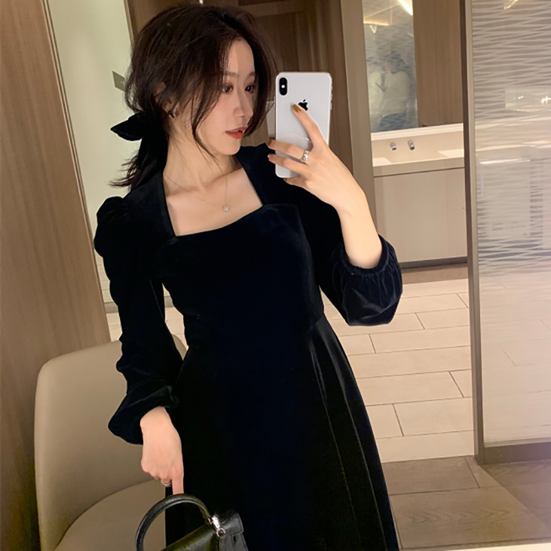 Spring 2021 Hepburn little black dress retro style evening dress skirt light luxury lady velvet square neck dress