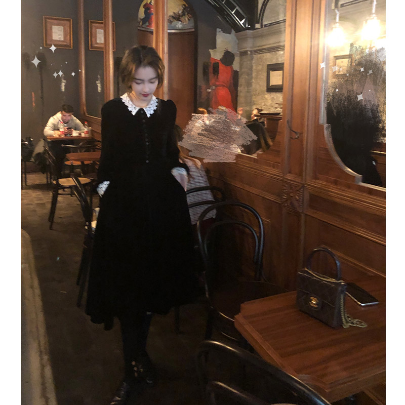 Tea break French niche waist show thin long skirt fried Street Hepburn style black velvet bottom dress women autumn winter