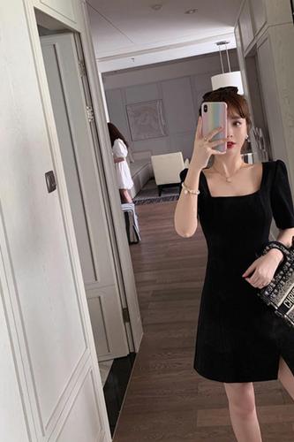 French retro Hepburn style slim waist small black skirt bubble sleeve square collar dress women's summer short