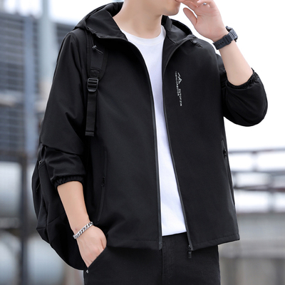 春秋男士外套休闲薄款连帽夹克男