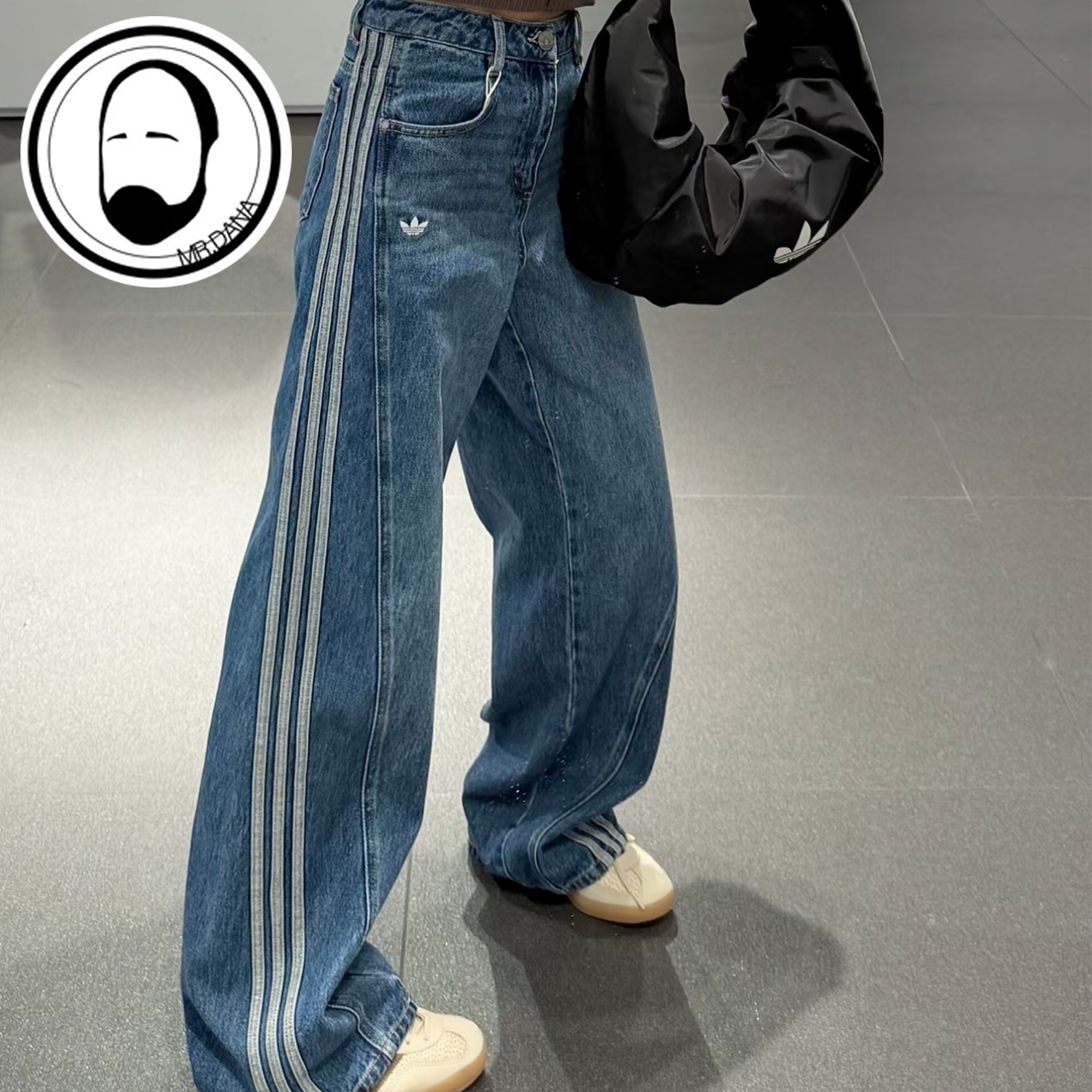Adidas三叶草宋雨琦同款复古阔腿弯刀裤运动牛仔裤JN0726 JX6865