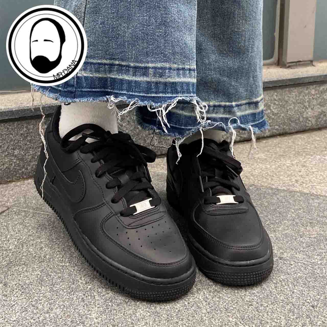 Nike耐克AIR FORCE 1 LE(GS)新款女子黑武士运动休闲鞋FV5951-001