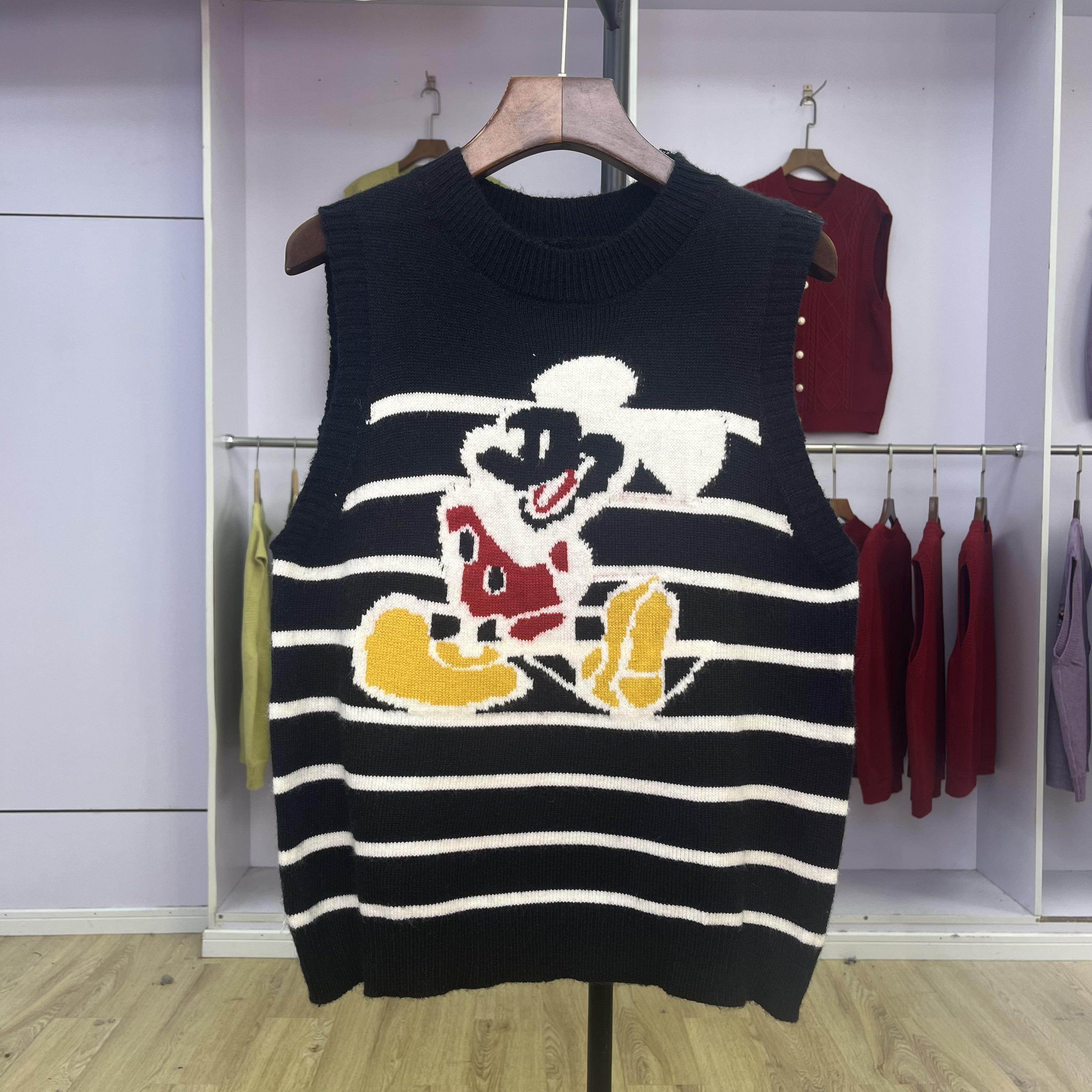 756 叠穿卡通学院风减龄宽松显瘦米奇条纹圆领百搭针织马甲背心女